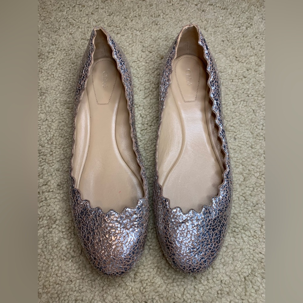 CHLOE Metallic Scalloped Edge Flats